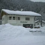 Nieslerhof Farm stay *