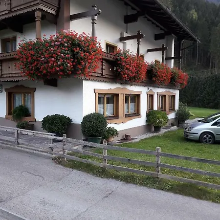 Nieslerhof Çiftlik konaklama Mayrhofen